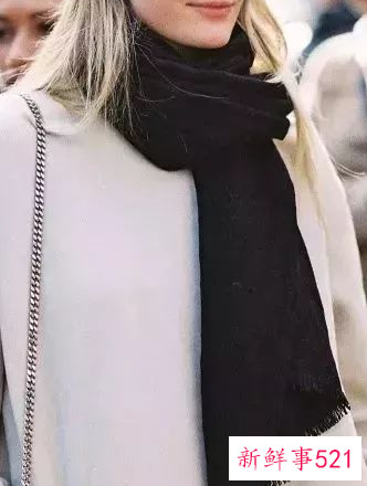 围巾怎么系才能好看