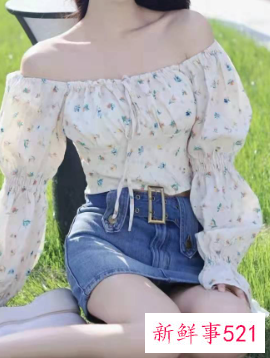 穿牛仔裙搭配什么上衣