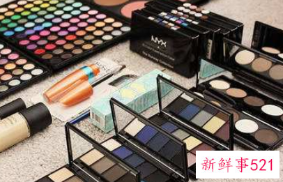 过期化妆品还能用吗