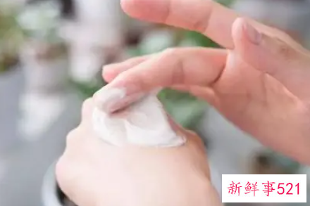 假护手霜对手有伤害吗