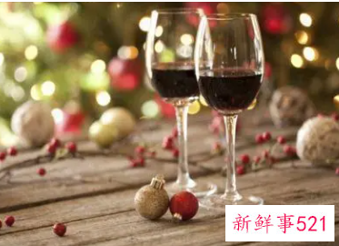 女人每晚喝红酒的好处