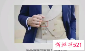 女生怀表的正确戴法