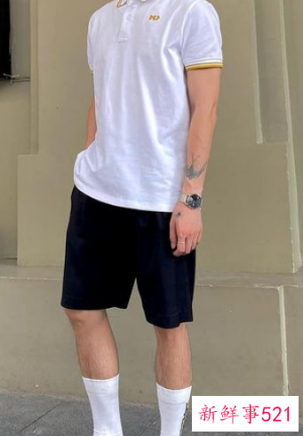 阔腿裤配polo衫男生