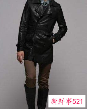 男士皮衣搭配什么鞋子