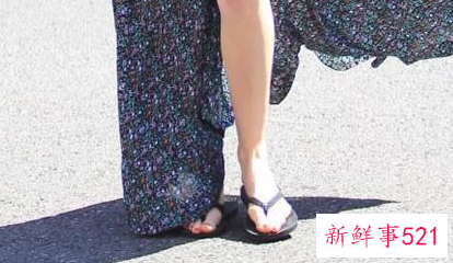 女生穿裙子不能搭配什么鞋