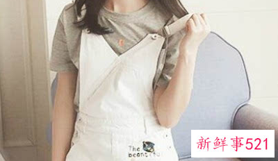 背带裙适合中年人吗