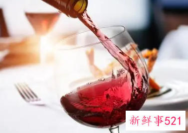 女人每晚喝红酒的好处