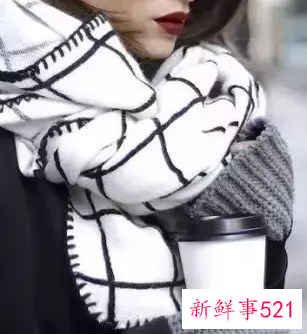 围巾怎么系才能好看