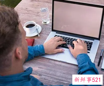 梦见在上班的地方睡觉