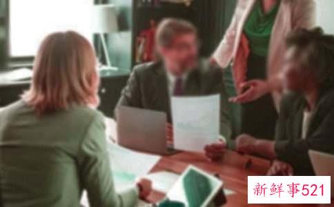 面对职场冷暴力应该怎么解决