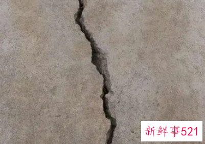 女人梦见墙裂开啥意思