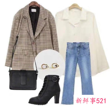 小西装里面搭什么衣服最好