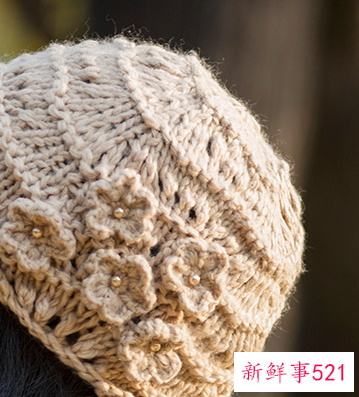 毛线帽子搭配什么衣服