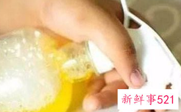 床垫上发黄怎么清洗