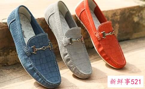 黑色长裙适合搭配什么鞋子