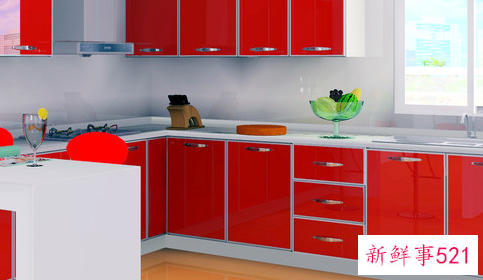 橱柜门颜色该如何搭配