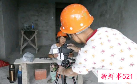 农民工拍千条视频记录城市变迁