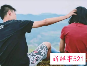 异性朋友之间暧昧的表现