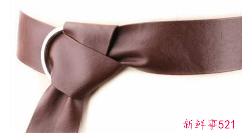 裙子上有个环怎么系