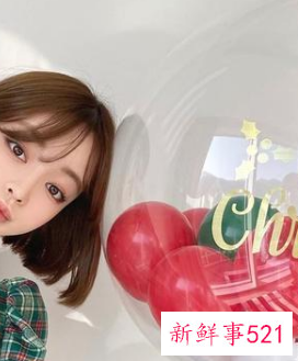 30岁女人发型减龄卷发