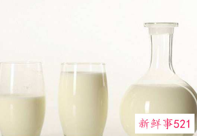 牛奶和奶粉哪个有营养哪个更好