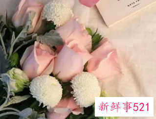 已婚女人梦见鲜花是什么意思