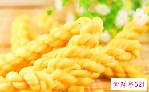 梦见吃麻花什么意思