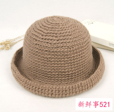 毛线帽子搭配什么衣服