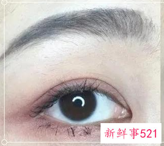 黑黄皮涂什么颜色眼影