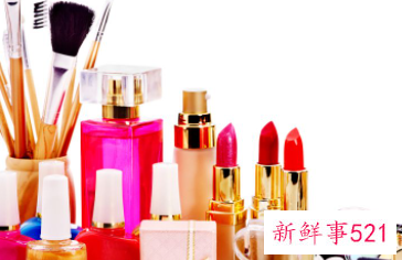 经常使用化妆品的危害