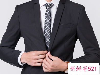 向客户简单的自我介绍