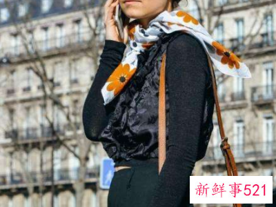 丝巾服饰搭配技巧