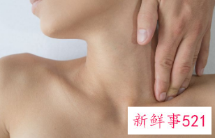 怎样才能改善脖子的颈纹