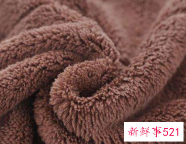 毛绒绒的衣服怎么洗才蓬松