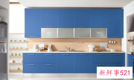 橱柜门颜色该如何搭配