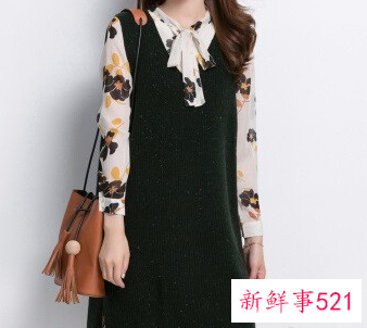 毛衣背心里面应该怎么穿搭