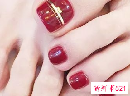 脚指甲什么颜色比较好看