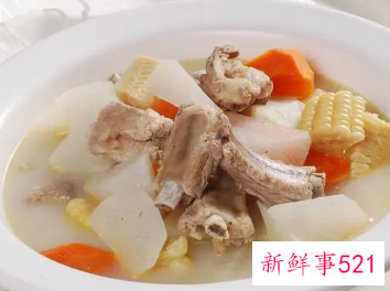 白萝卜煲猪骨还可以加什么一起