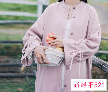 夏季职场女性着装的要点有哪些