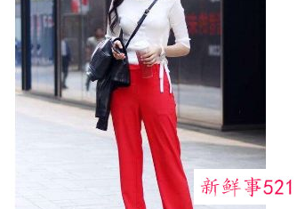 白色上衣怎么穿搭