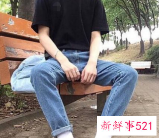 男士穿衣服颜色搭配