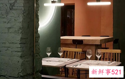 女性家居时尚配色