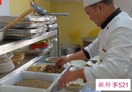 8元爱心面馆老板发声