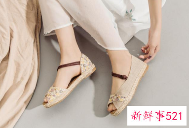 女生凉鞋如何挑选