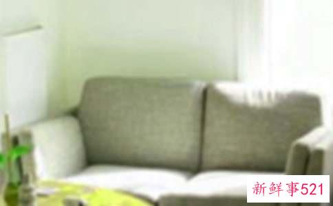 梦见强风吹倒房子