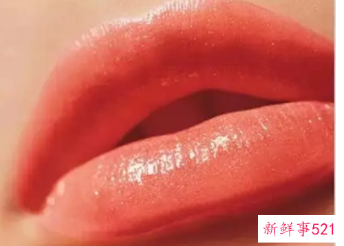 唇彩是干嘛用的