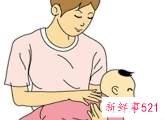 宝宝喂完奶怎么处理
