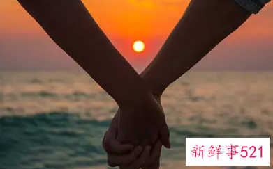 约会第一次牵手合适吗