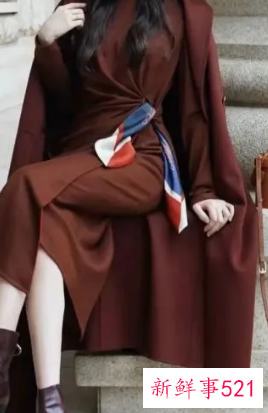 穿裙子配什么外套好看冬季