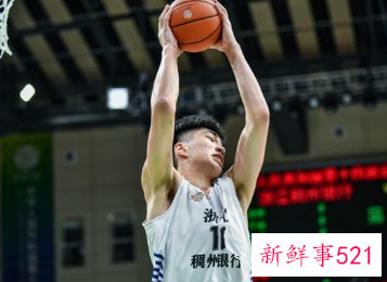 曝余嘉豪将前往雄鹿单独试训